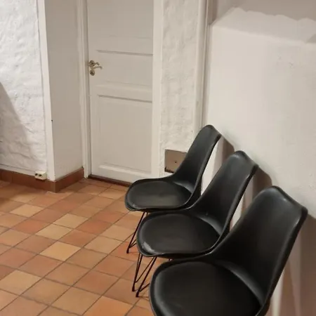 Big And Cozy In The Middle Of The